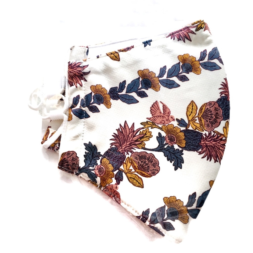 Tory Burch Wonderland Vine FALL 2020 Face Mask NEW - Picture 3 of 7